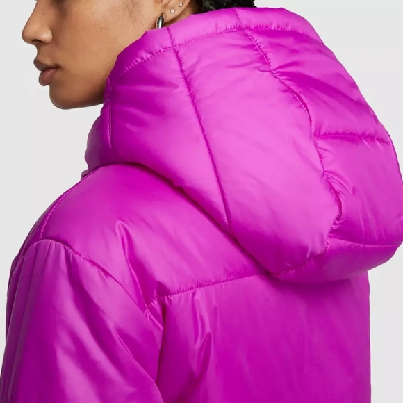NWT Women's size M Nike Puffer Jacket - Picture 2 of 7